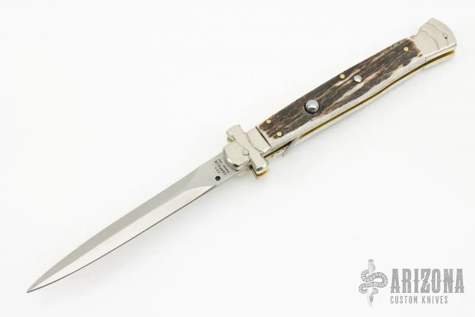 11" Maltese Cross Stiletto - Stag